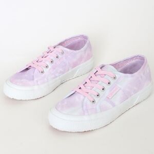 NWOT Superga Fantasy Cloud Sneaker in Violet Tie Dye Sz. 38